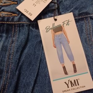 New Rue21 balloon fit  jeans size 11